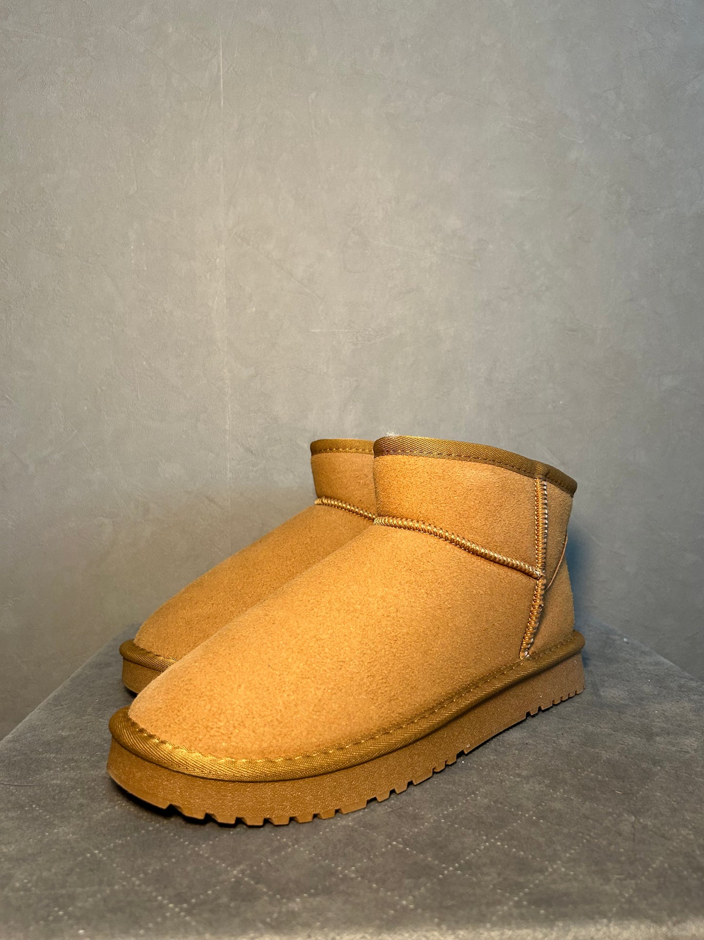 Uggy Boots Camel