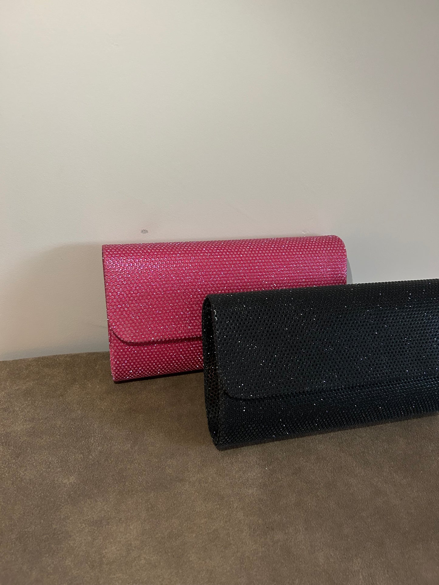 Clutch Bordeaux Red Pink